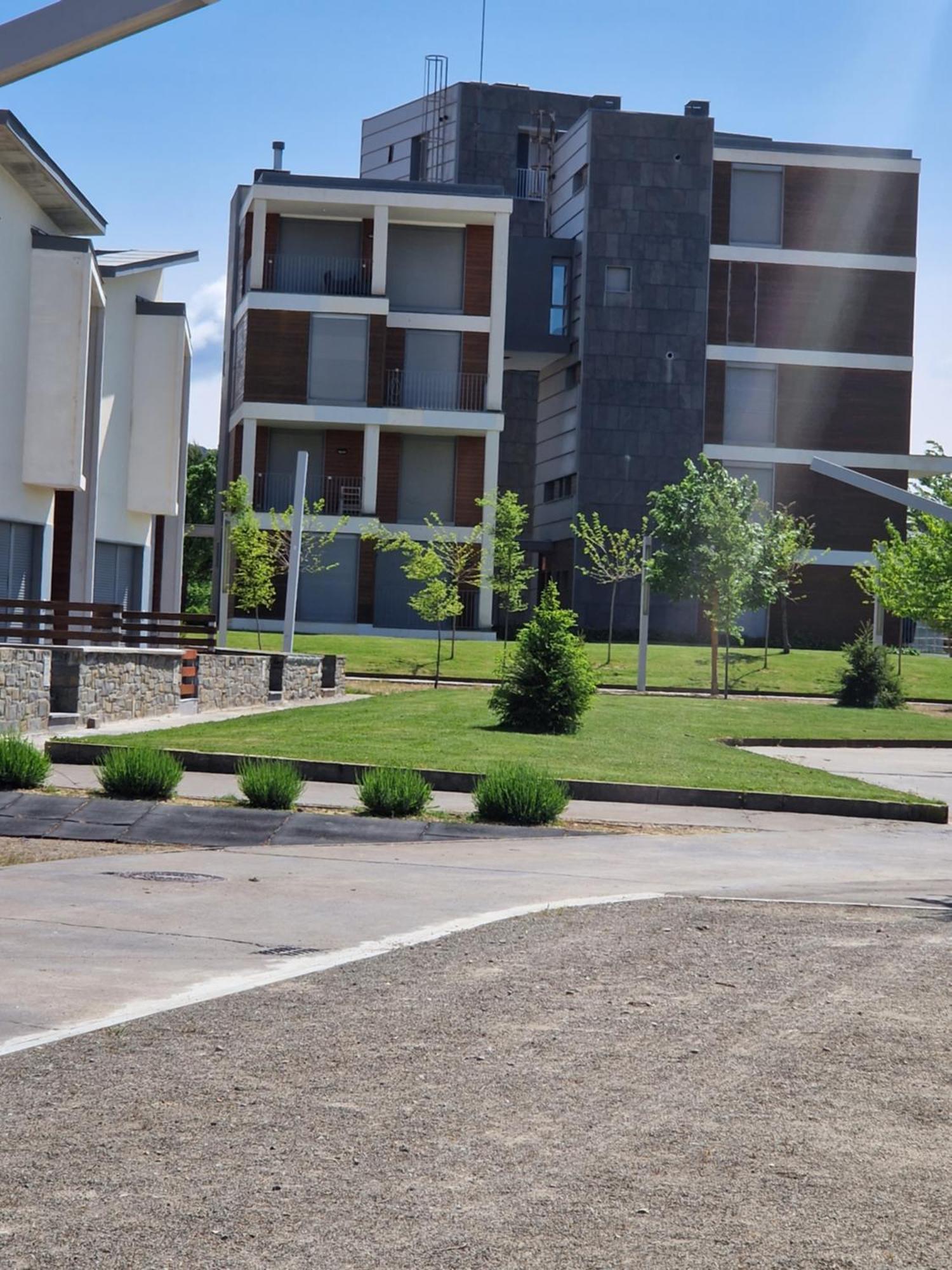 Duplex Gaby Apartment Sabinanigo Bagian luar foto